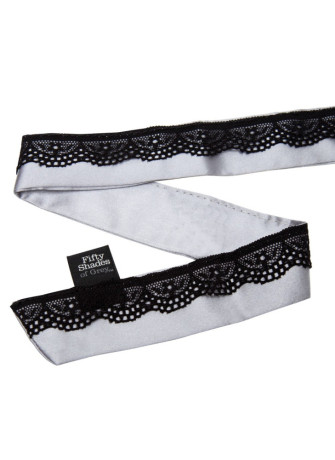 Play Nice Satin Collar & Nipple Clamps